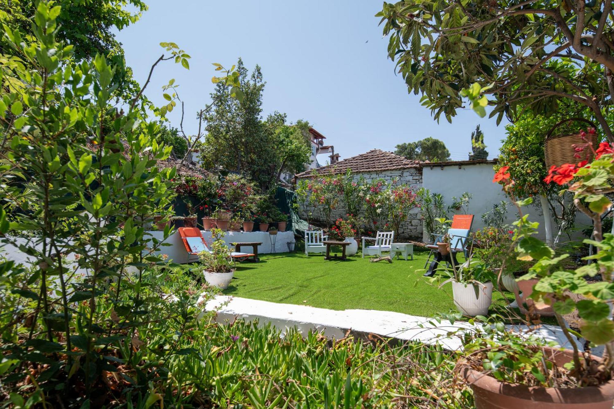 Pela Veranda Exquisite Suites Neos Marmaras Dış mekan fotoğraf